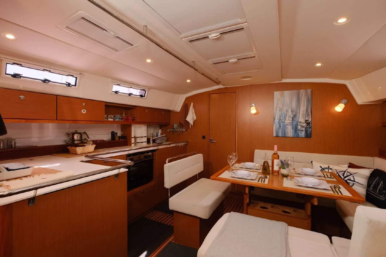 Bavaria 45 yaşam alanı 4