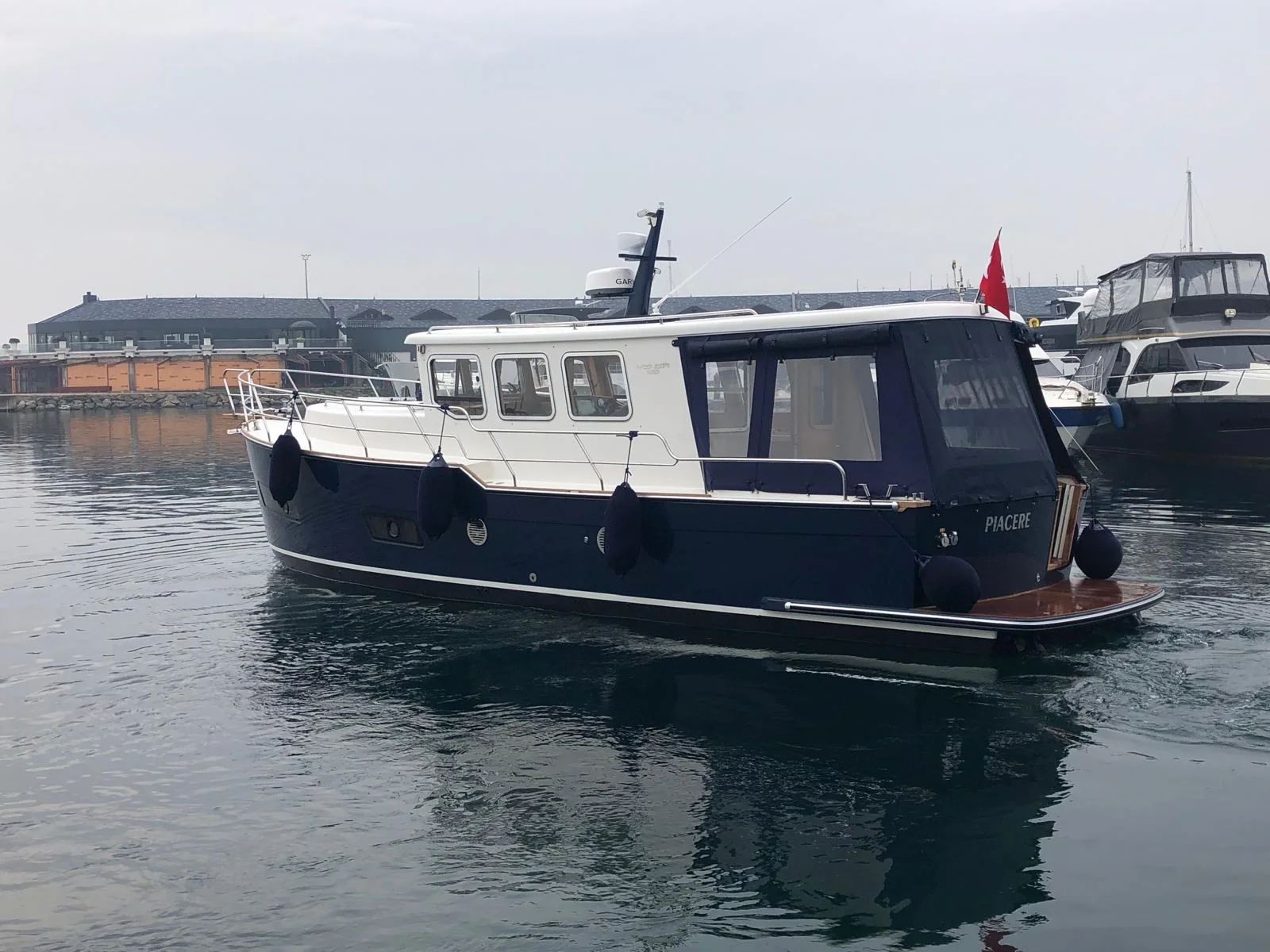 Yener Tekne YNR 35 Trawler