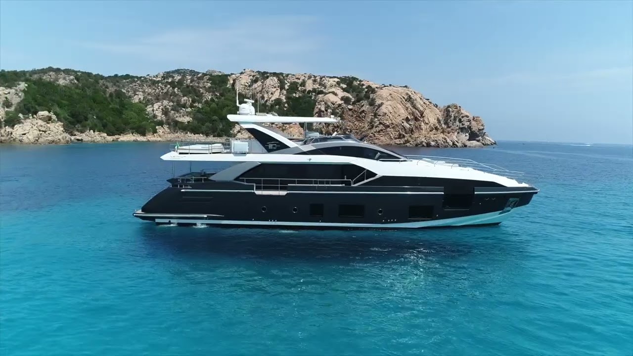 AZIMUT GRANDE 27 METRI