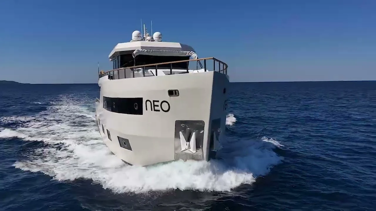 Neo Motoryat / Trawler