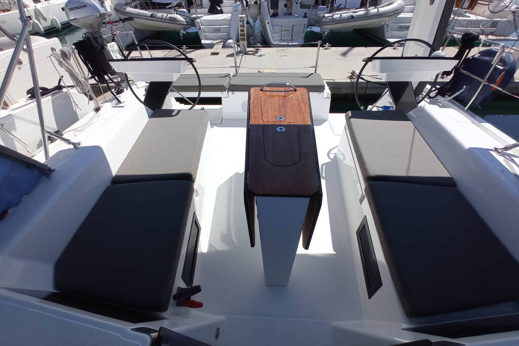 DUFOUR 41 · Navigare Yachting & Cookies dış görseller 7