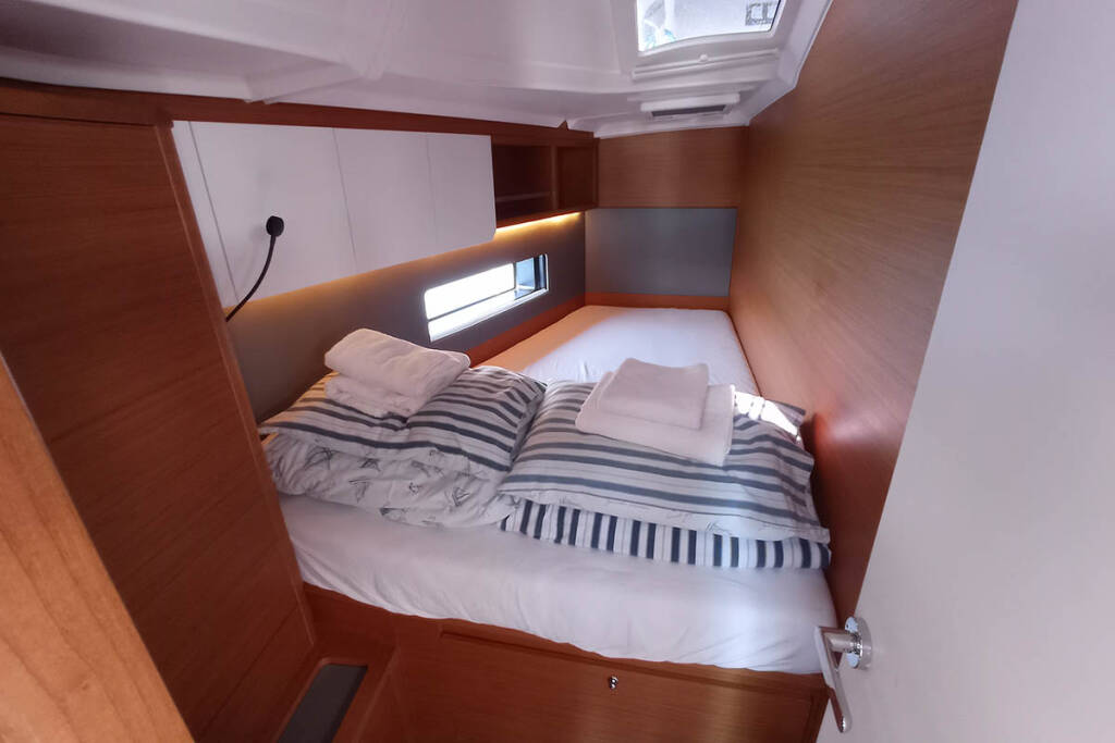 DUFOUR 41 · Navigare Yachting & Cookies dış görseller 12