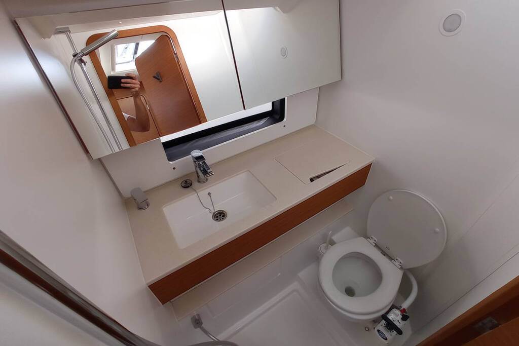 DUFOUR 41 · Navigare Yachting & Cookies dış görseller 14