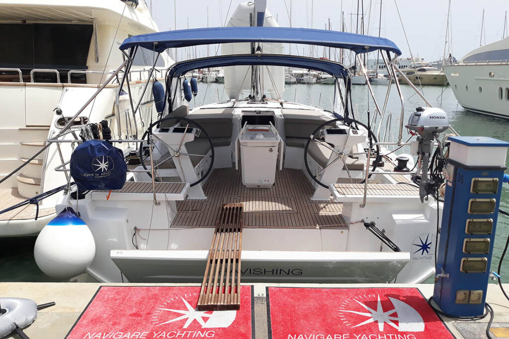 OCEANIS 46.1 · Navigare Yachting & Cookies dış görseller 2