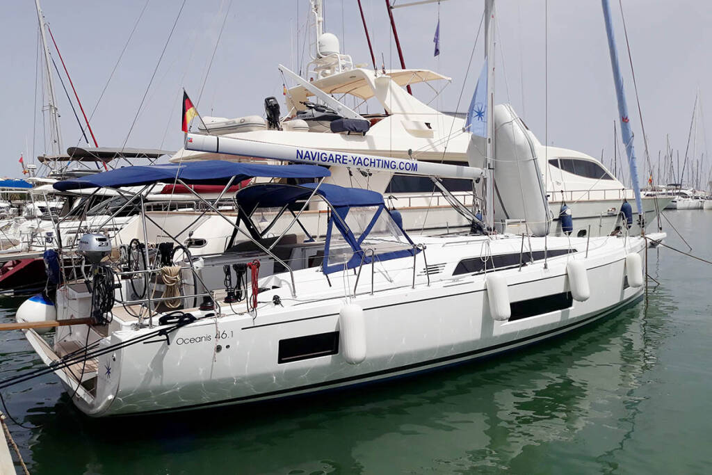 OCEANIS 46.1 · Navigare Yachting & Cookies dış görseller 2
