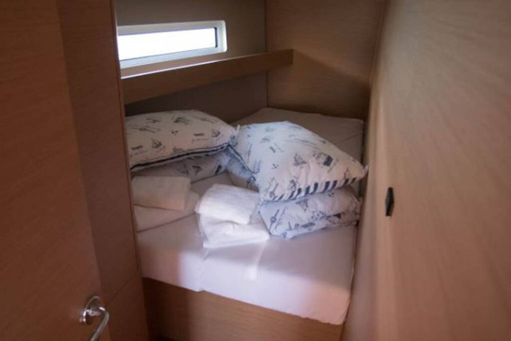 SUN ODYSSEY 440 · Navigare Yachting & Cookies dış görseller 14
