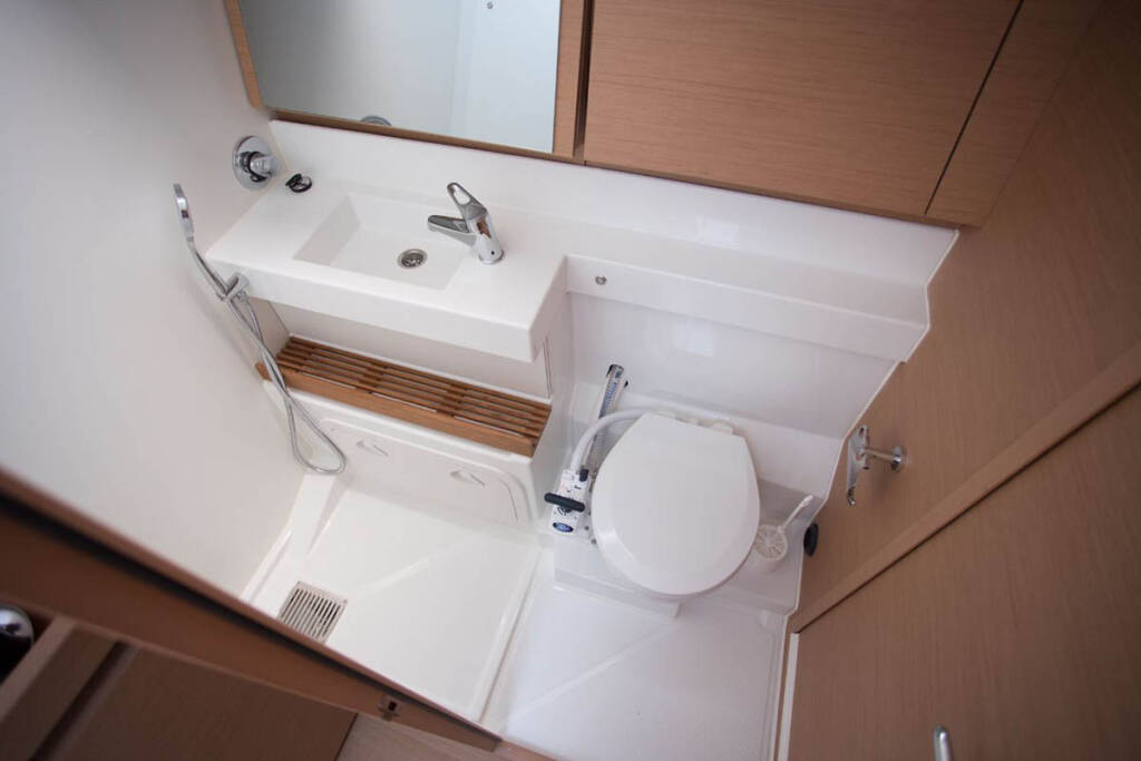 SUN ODYSSEY 440 · Navigare Yachting & Cookies dış görseller 19