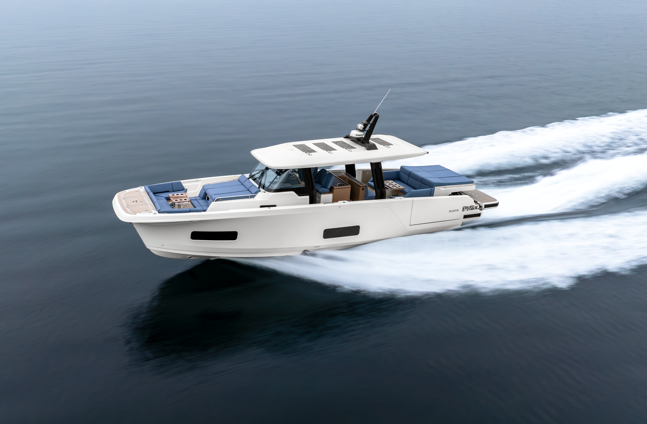 Aiata Wayfinder 38 Aiata Sunfinder 50