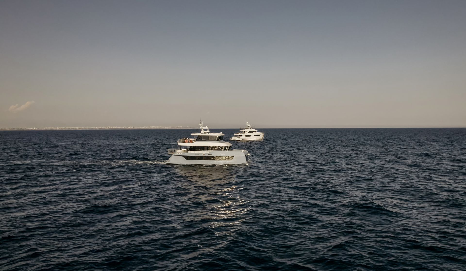 Bering Yachts Bering 72 Bering Yachts Bering 110