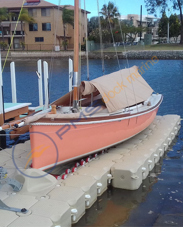 PMS DockMarine Boatlift