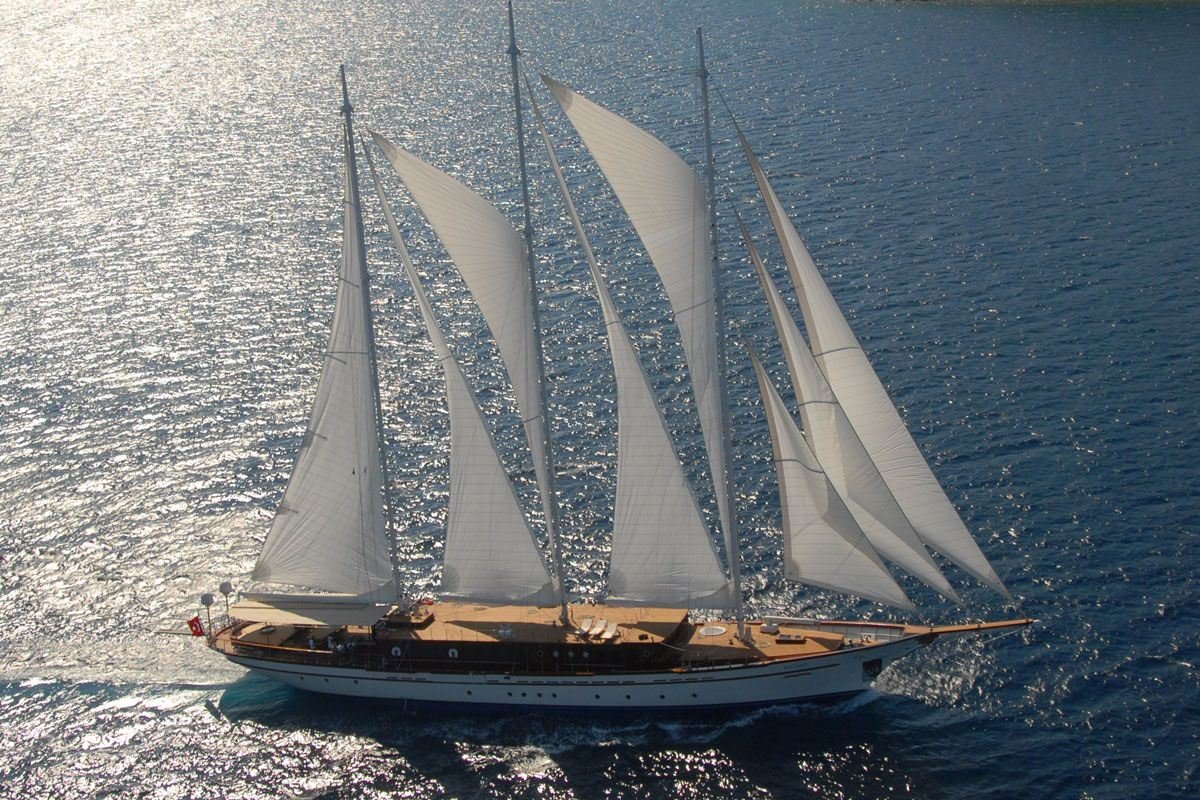 Aegean Yacht Montigne 57 m 3