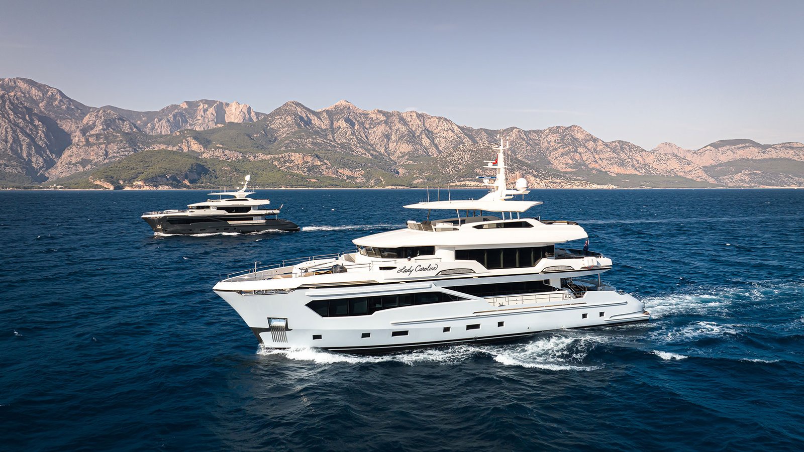 AvA Yachts Kando 90 2