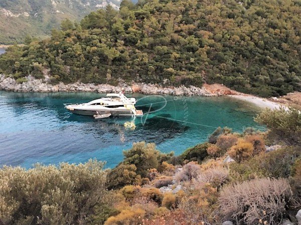 2010 NUMARINE 78 FLY 4
