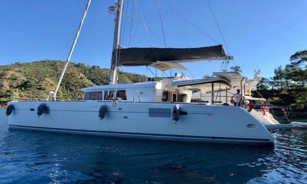 2011 LAGOON 450 F 4