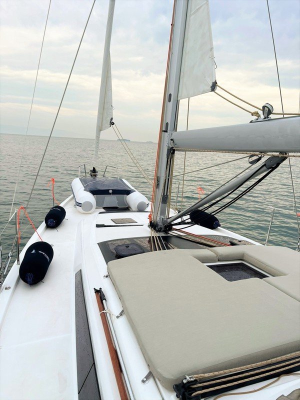 2022 DUFOUR 430 GL B 4