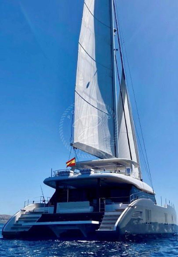 2022 SUNREEF YACHTS 70 4