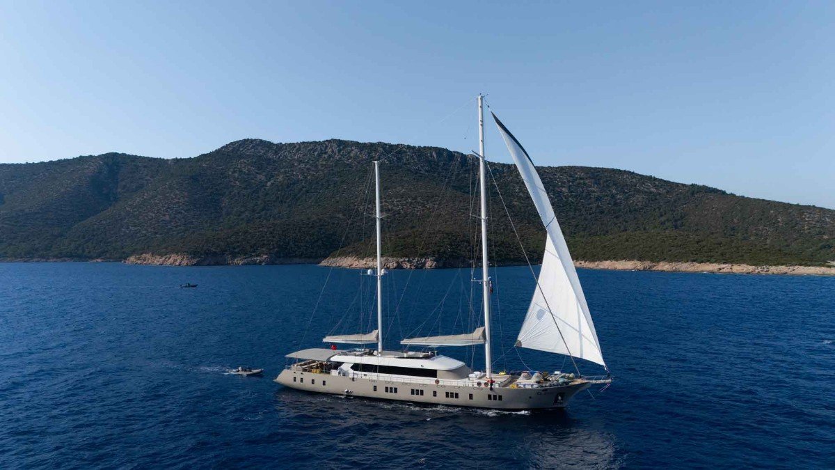 2024 MOTOR SAILOR 50 M 2